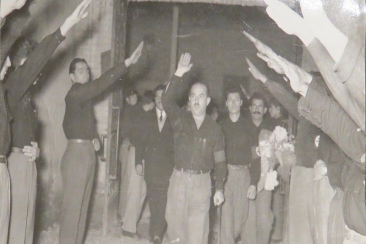 Faşistləri bütə çevirən, hökuməti devirən “İranlı Hitler” 