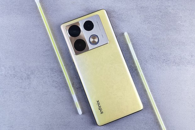  Ətirli smartfon   buraxılacaq