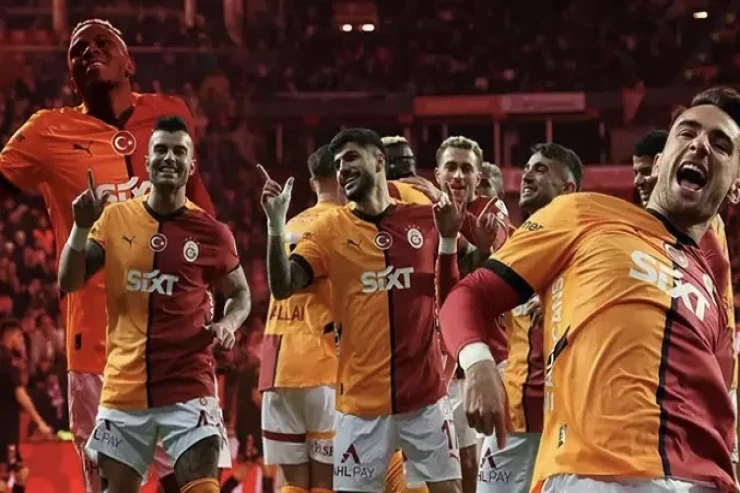“Qalatasaray” “Samsunspor” səfərindən  3 xalla qayıtdı 