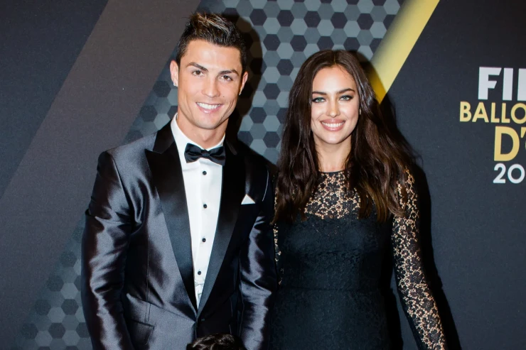 "O, kişi deyil":  İrina Şeyk Ronaldonu  necə ovladı   və zəngin supermodel  oldu