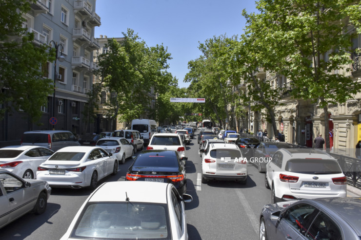 Bakıda bu yollarda tıxac var - SİYAHI 
