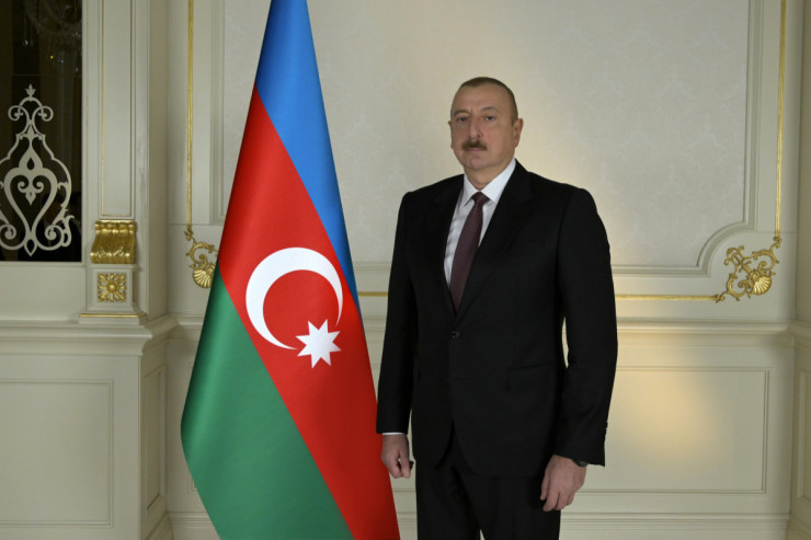 İlham Əliyev Çinə getdi