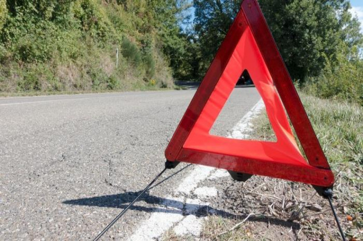 Minik avtomobili traktorla TOQQUŞDU : ölənlər var