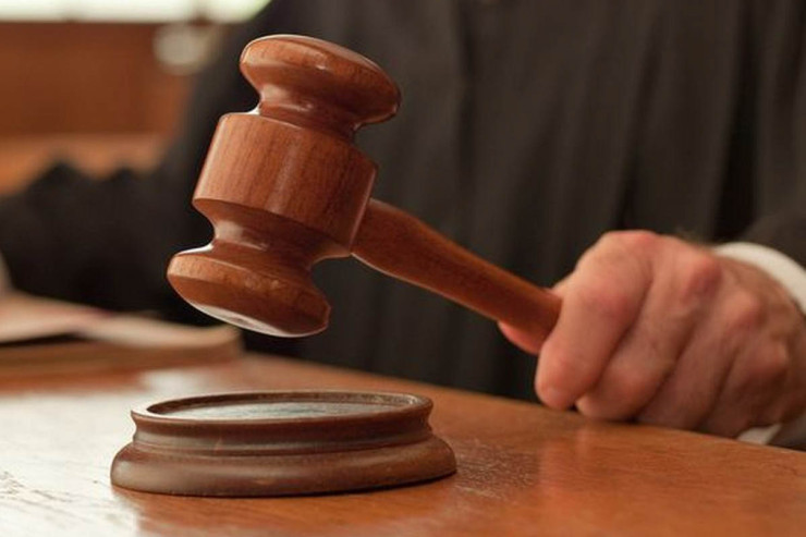 Məhkəmə sabiq prezidenti 12 il ev dustaqlığına  məhkum etdi