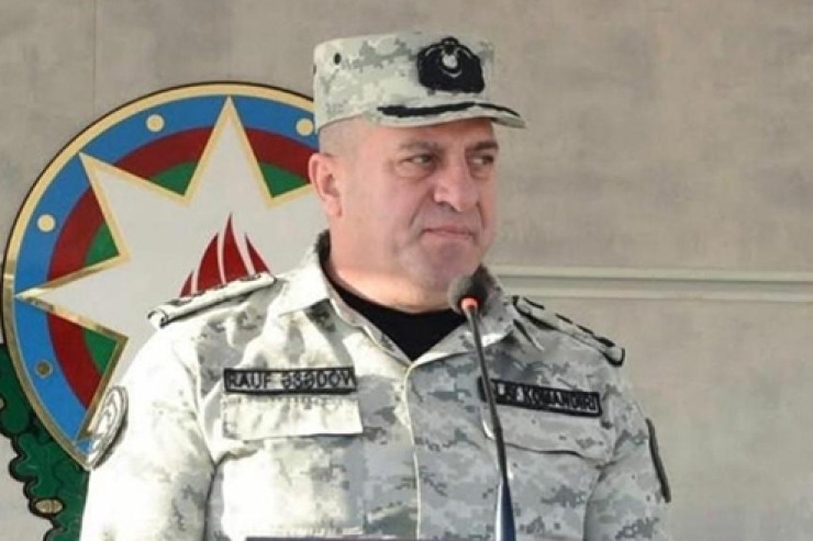 İş başında infarkt keçirən komandir öldü 