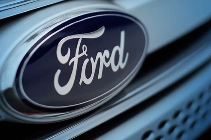 “Ford” 100 mindən çox avtomobili geri çağırır