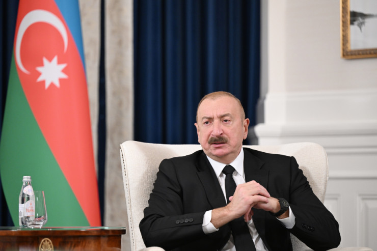 Prezident: Azərbaycan AZAL-ın təyyarəsinə qəsdən hücum olduğunu  düşünmür