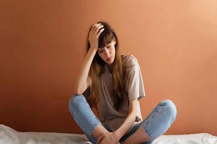 Ayrılıq depressiyasından necə rahat qurtulmaq olar? - Psixoloq MƏSLƏHƏTLƏRİ 