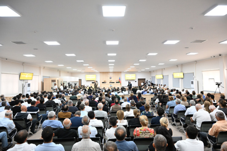 Ermənistan ordusunun Xocalıya, Laçına, Kəlbəcərə, Qubadlıya hücumları nəticəsində zərər çəkmiş şəxslər məhkəmədə ifadə verib