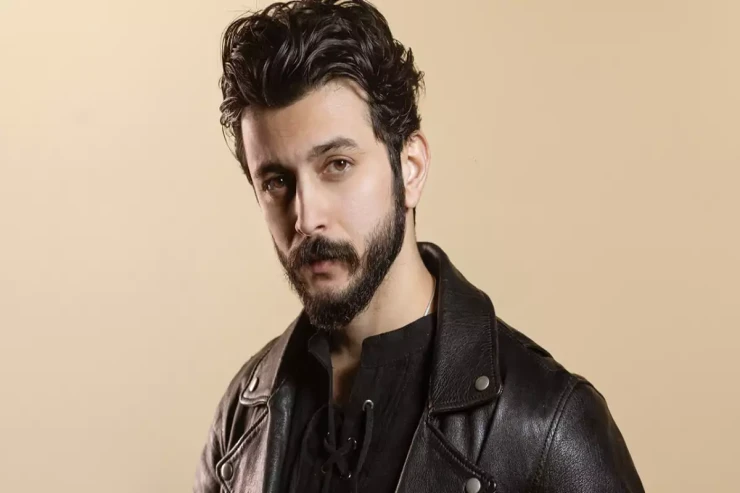 Azərbaycanda bu müğənni də tələbə oldu
