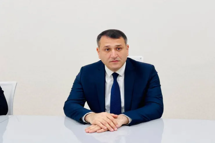 Səhiyyə naziri işdən çıxarıldı 