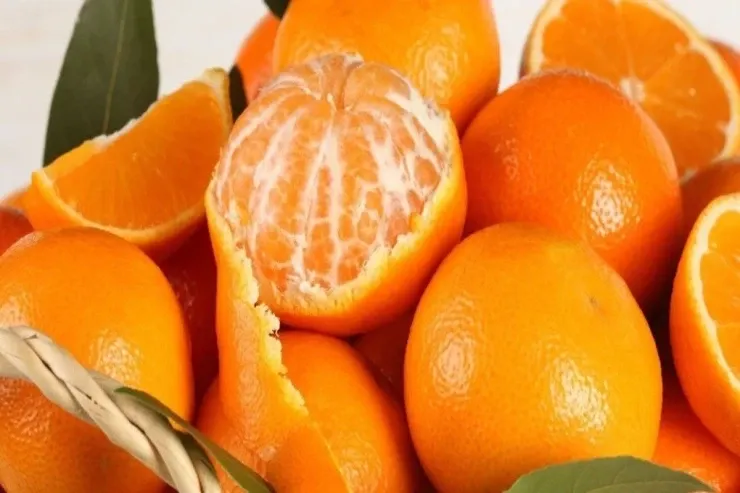 Görünüşünə görə şirin naringiləri  necə seçmək olar?