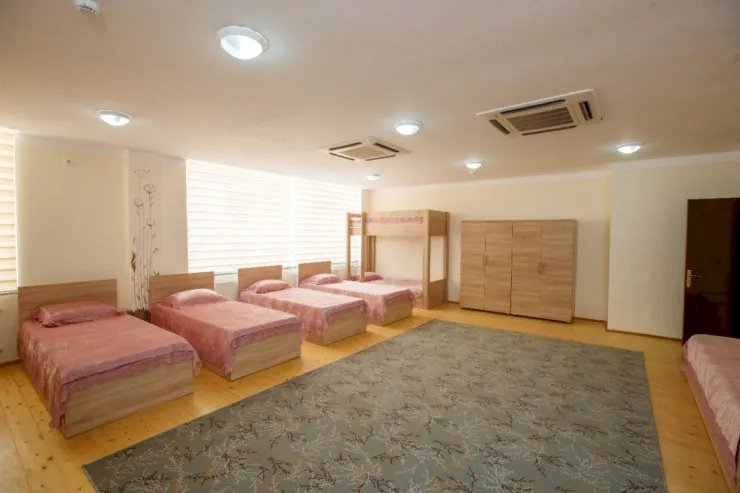 Bakıda sığınacaqda   kondisioner DAVASI:  bu sözə görə burnunu sındırdı 