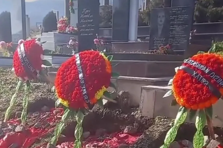 Lökbatanda yanğında həlak olan ana və övladları  dəfn olundu