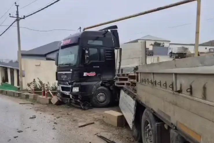 Qobuda AĞIR QƏZA:  3 nəfər öldü - ANBAAN VİDEO  - YENİLƏNİB 