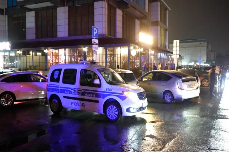 Bakı restoranlarında GECƏ ƏMƏLİYYATI  - VİDEO 