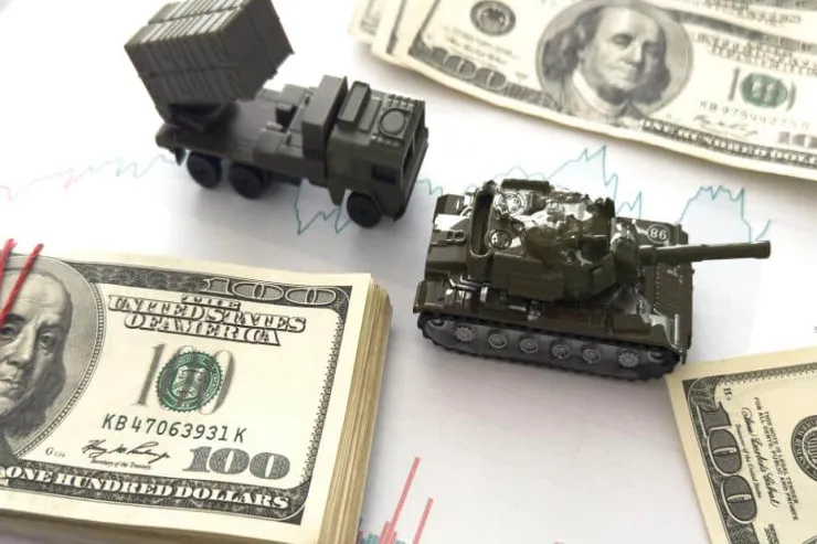 Saatda 19 milyon dollar:  Rusiyanın müharibə xərcləri rekord həddə  çatıb