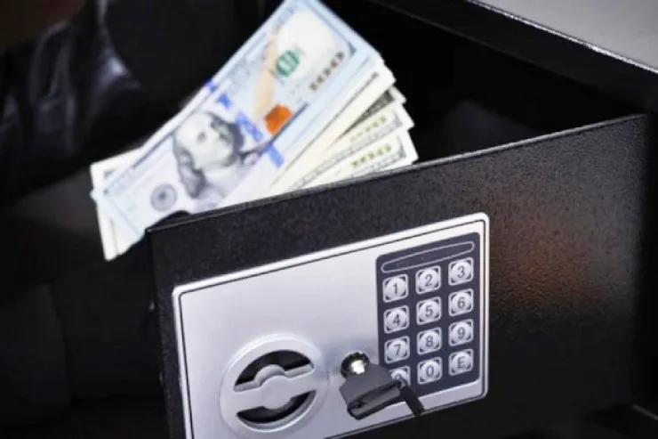 Bakıda "süni intellekt"lə seyf oğurlayanlara HÖKM OXUNDU 