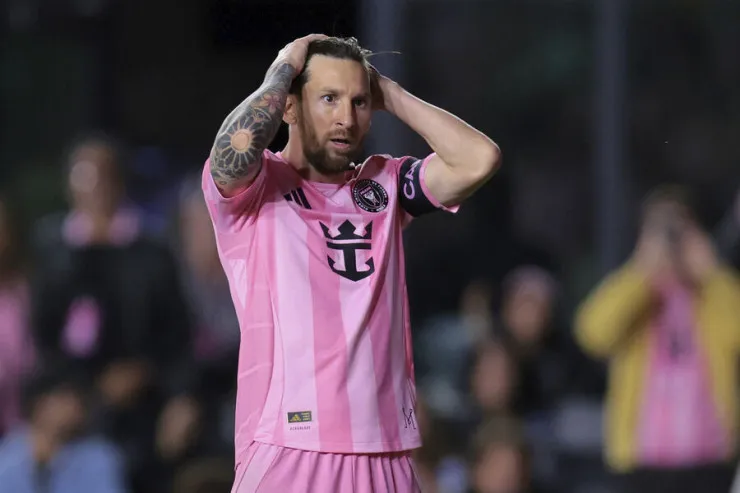 Messinin bacısı   qəzada yaralandı