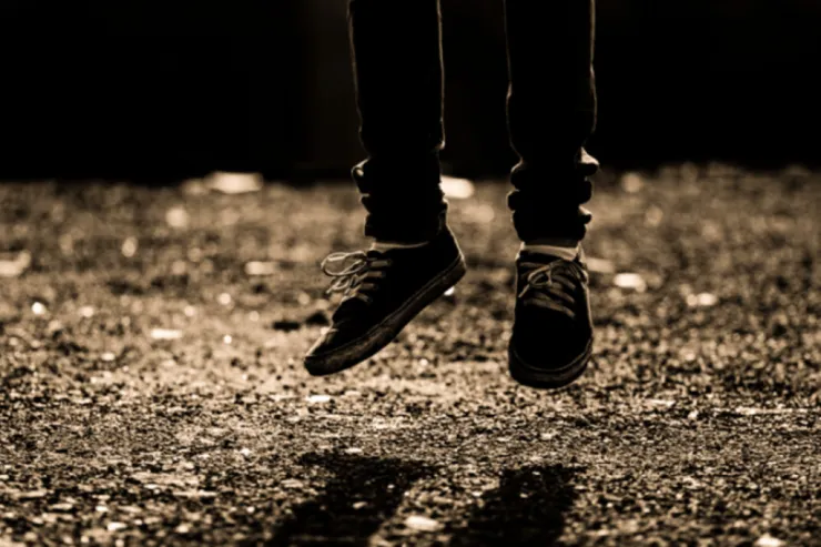 Boşanmaq istədiyi arvadını öldürüb  intihar etdi