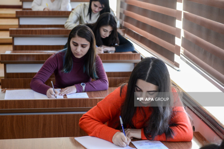 Magistratura imtahanında kuryoz olay- Mini kameralı eynək... 