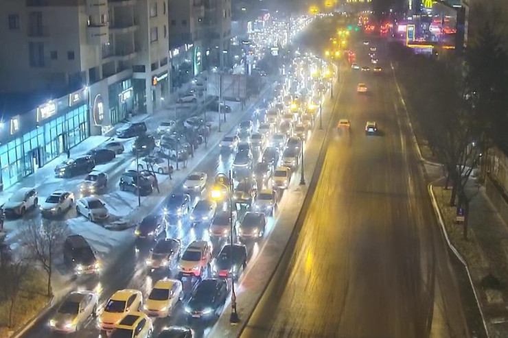 Bakıda sıxlıq olan yollar açıqlandı -YENİLƏNİB 