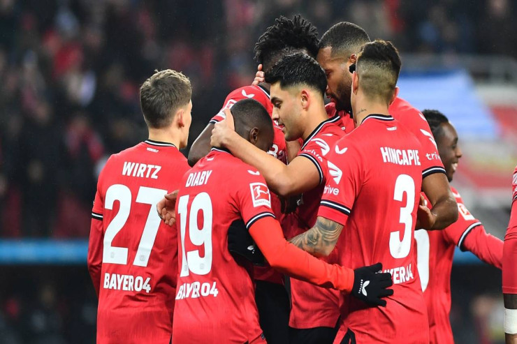 “Bayer Leverkuzen” 23 yaşlı amerikalı futbolçunu aldı
