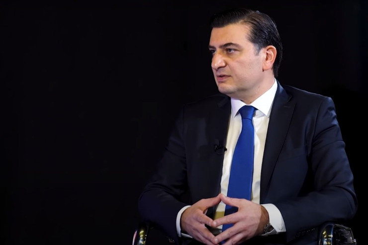 Azər Qasımlının məhkəməsində ittiham aktı elan olundu