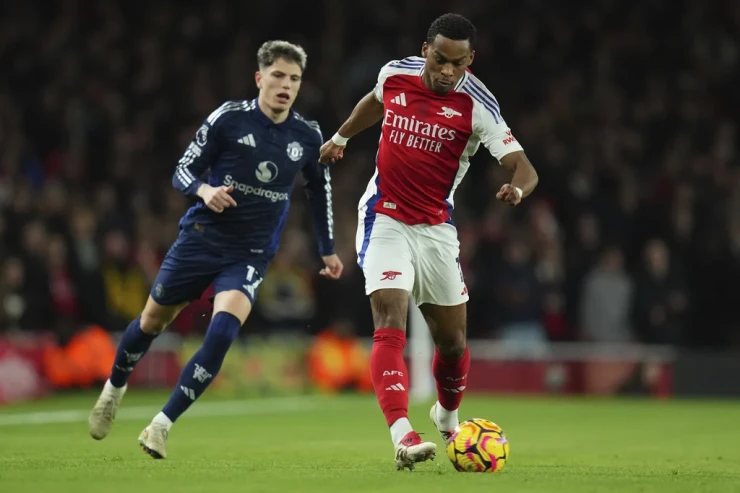 Premyer Liqanın yeni mövsümü bu tarixdə başlayacaq: "Mançester Yunayted" - "Arsenal" ilə oynayacaq