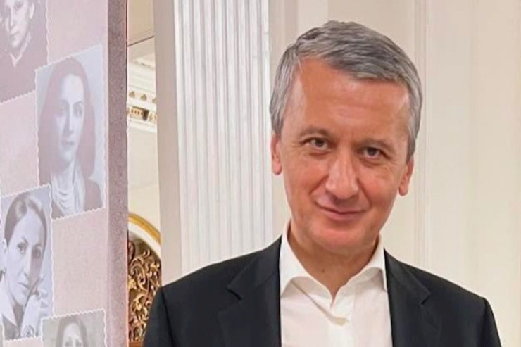 Azər Qasımovun xanımı işdən çıxdı