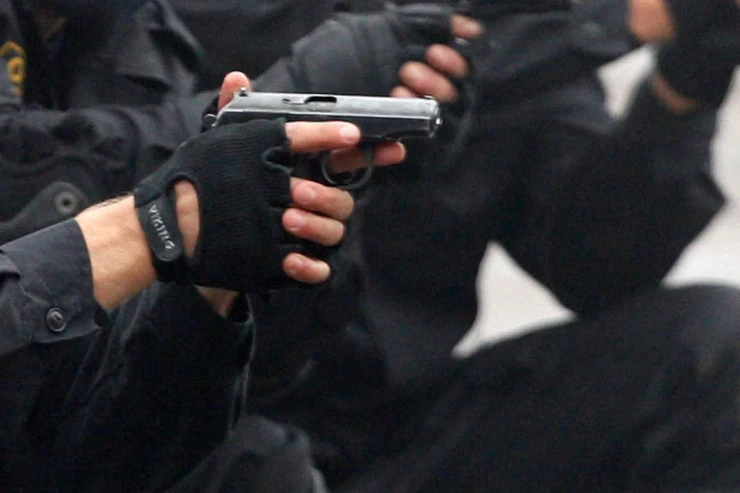 Mahaçqalada polislər güllələndi:  Ölənlər var -YENİLƏNİB 