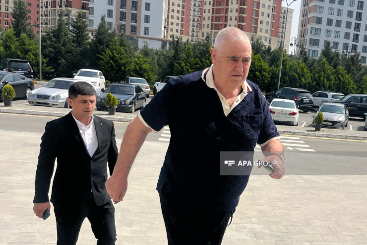 Şərurlu İsfəndiyar məhkəmədə - FOTO 