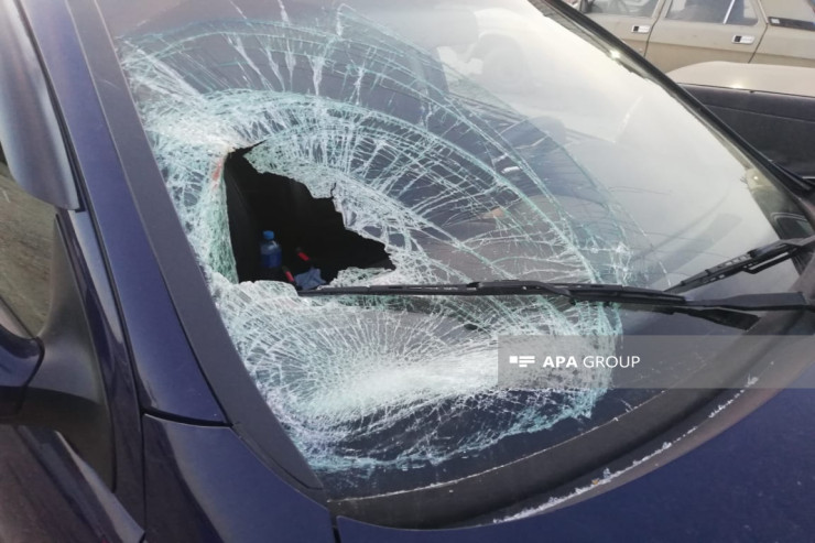 "Mercedes" at arabasına dəyib yük maşını ilə TOQQUŞDU: Ölən var