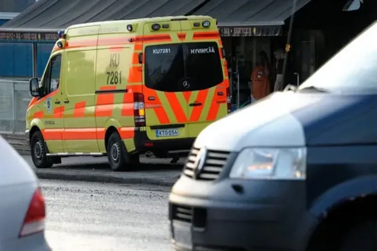 Finlandiyada mikroavtobus partladı:  iki nəfər öldü