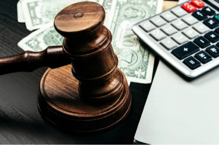 802 min manatlıq mənimsəmə İŞİ  – Qadın müsahibə HÖKM OXUNDU 