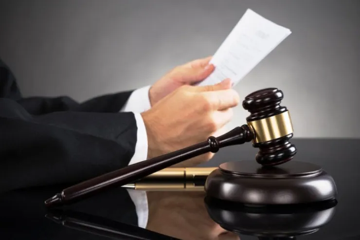 “Azəriqaz”ın direktor müavininin bacanağına HÖKM OXUNDU 