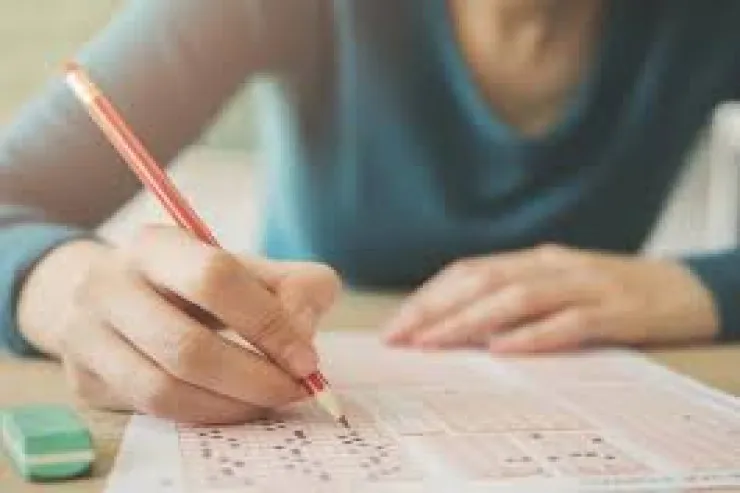 Abituriyentlərə gizli kömək  edən dəstə üzvlərinin məhkəməsi BAŞLAYIR 