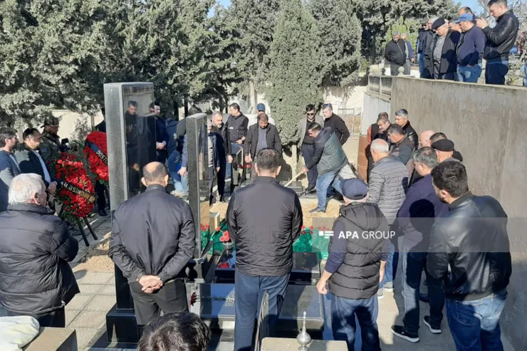 Əməkdar artist Vahid Əliyev dəfn olundu  