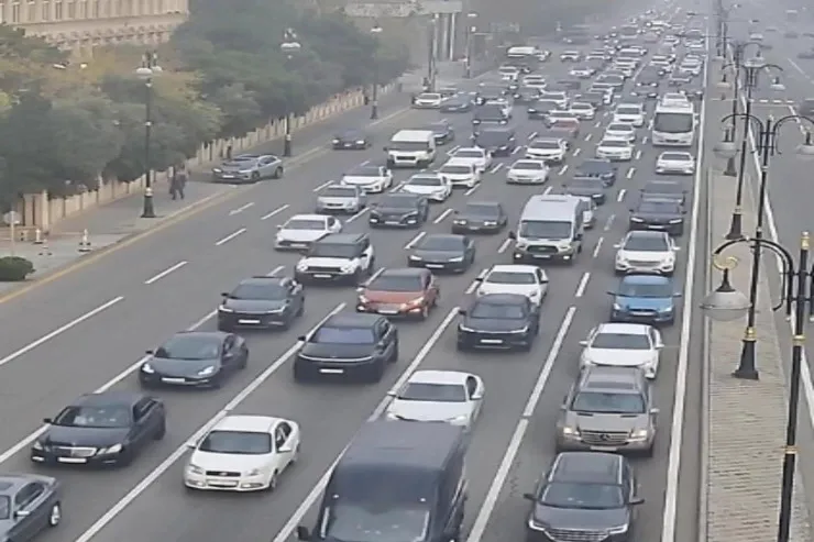 Bakıda bu yollarda sıxlıq var - SİYAHI 