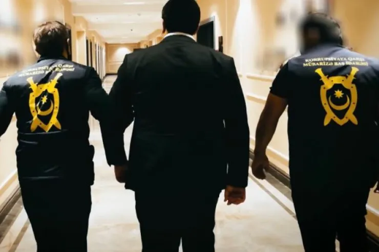 “Dedi ki, sakinlər məni öldürür, pulu ver”  – Eyni mənzil çoxlarına belə satılırmış 