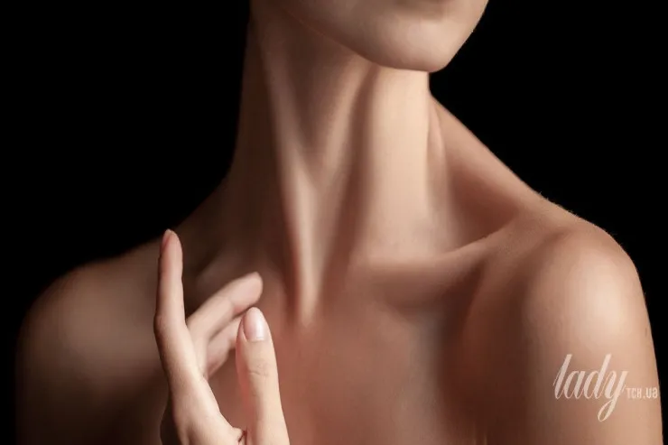 Boynunuza diqqətlə baxın:  Qocalmanın  ilk əlamətini   görə bilərsiniz