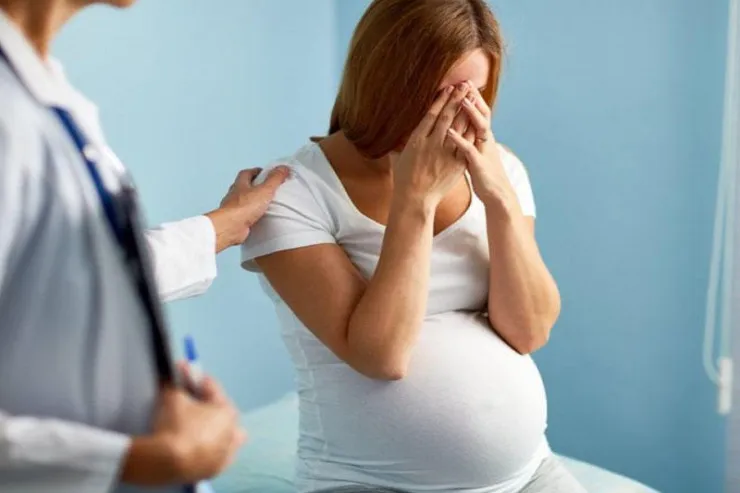 Qadın bir anda 9 uşağa  hamilə qaldı - Görünməmiş OLAY 