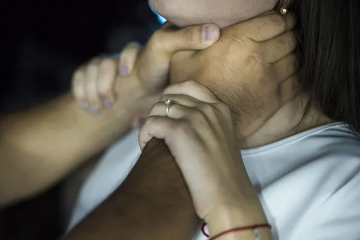 "Uşaqları anasının qəbrinin üstünə aparıb..." - Bakıda arvadını öldürən kişinin ŞOK ETİRAFLARI 