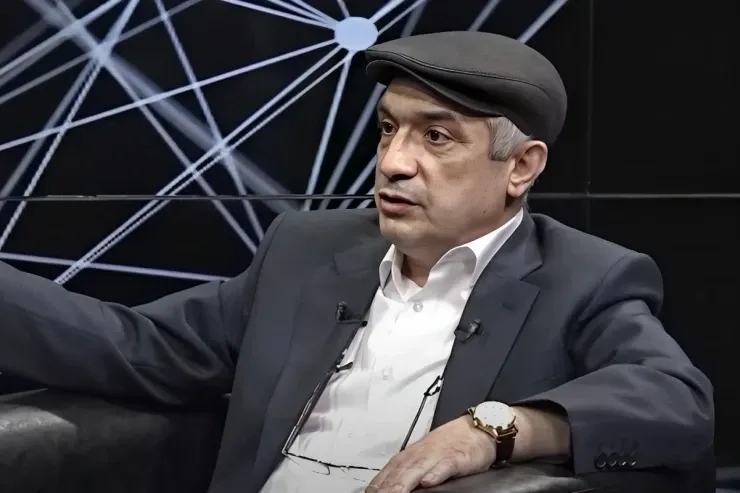 Şair Arif Buzovnalı vəfat etdi 