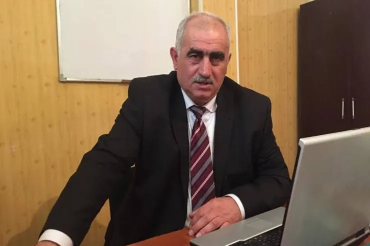 Əhməd Oruc vəfat etdi 