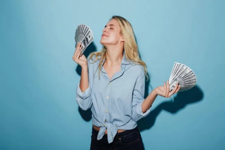 “Qara cümə" bu BÜRCLƏRƏ pul gətirəcək 