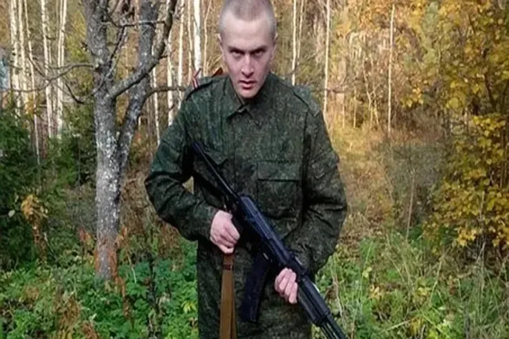 Belarus prezidentliyinə keçmiş namizədin oğlu  Ukraynada öldü 