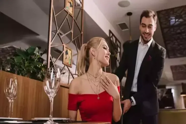 Kişiləri özünüzə heyran edin  - Bu üsulla qapınızda qul  olacaqlar