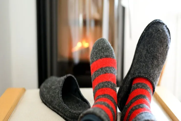 Əllərin və ayaqların rənginin dəyişməsi  xəstəliyə işarədir