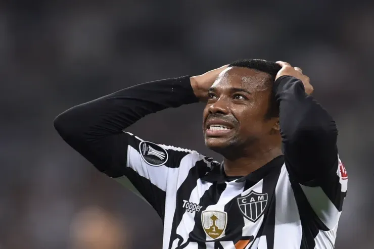 Robinyo həbsxana həyatından DANIŞDI